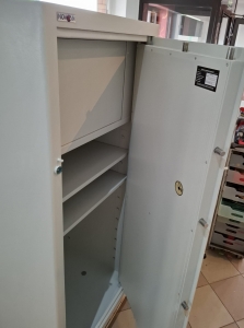 Szafa pancerna Novcan 250 kg, 1 skrytka, dwa zamki