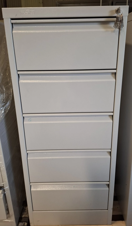 Kartotekowa metalkas 1.jpg